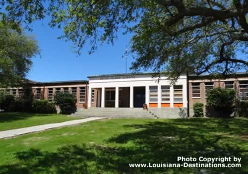 Pecan Island School