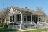 Cottage in St. Francisville Louisiana ... click to visit and learn more