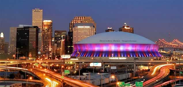 Caesars Superdome and downtown skyline in New Orleans, Louisiana