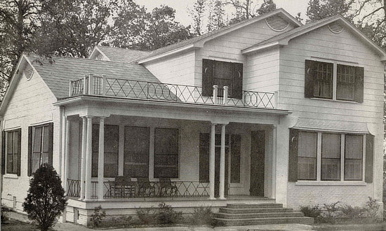 Anna Idste Cottage used by Home Ecnomic majors at Louisiana Polytechnic Institute, circa late 1940s
